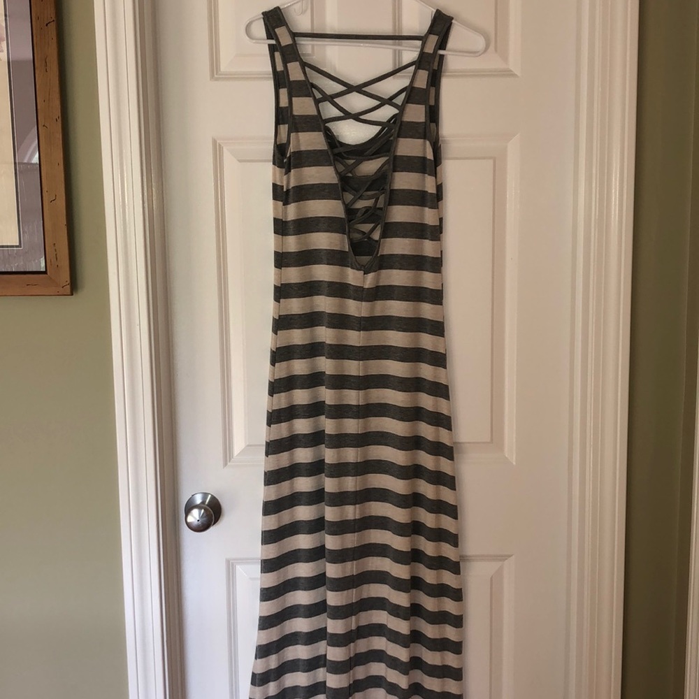 Striped Maxi dress - Picture 2 of 5